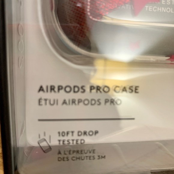 Coach AirPods Pro Carrying Case - New in Box - Picture 2 of 4